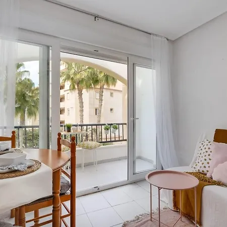 Apartment, Pool, And Sea Torrevieja