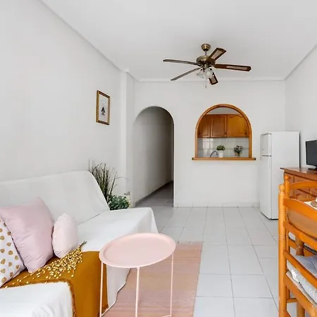 Apartment, Pool, And Sea Apartment *